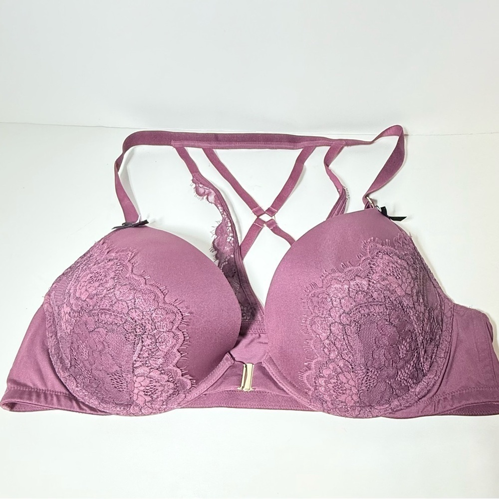 Cacique Burgundy Lace Bra Boast
Plunge